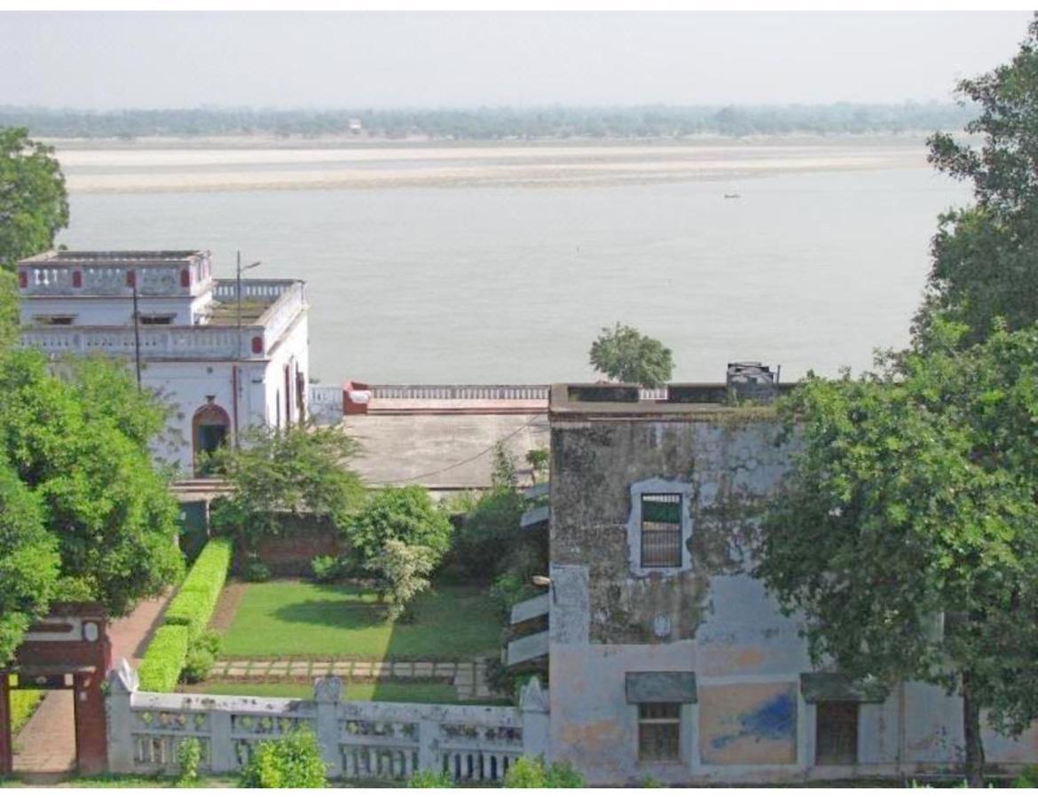 Ganga Love Guest House, Benares Buitenkant foto